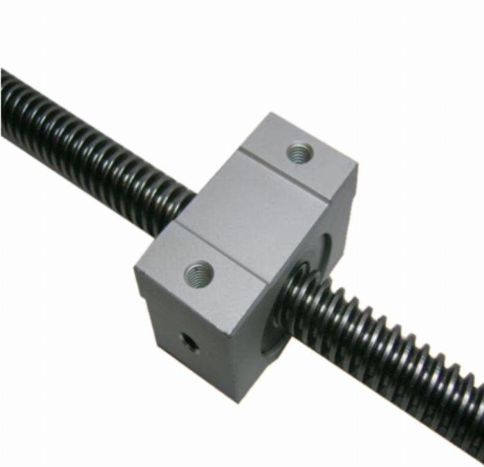 Trapezoidal screw nut 10x2 R in red bronze with aluminum housing reduces mechanical stress